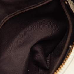 مملوكة مسبقًا Coach Off White Grained Leather Hobo