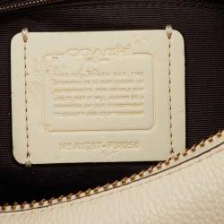 مملوكة مسبقًا Coach Off White Grained Leather Hobo