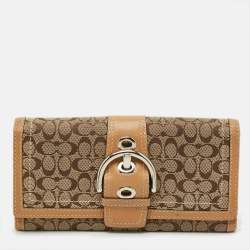 Pre Owned Coach Buckle Detail Beige/Tan Signature Canvas and Leather Continental Wallet
