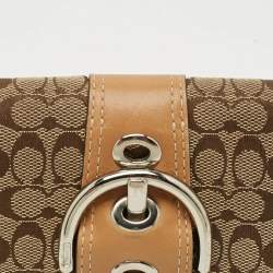 Pre Owned Coach Buckle Detail Beige/Tan Signature Canvas and Leather Continental Wallet