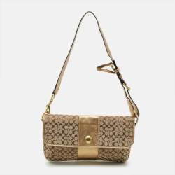مملوكة مسبقًا Coach Beige/Gold Signature Canvas and Leather Shoulder Bag