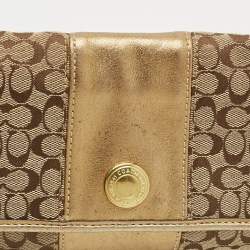 Pre Owned Coach Beige/Gold Signature Canvas and Leather Shoulder Bag