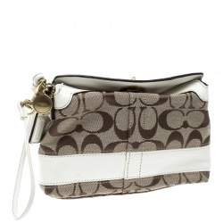 Coach Beige/White Signature Canvas Wristlet Pouch