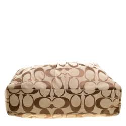 Pre Owned Coach Beige Signature Canvas Shopper Tote