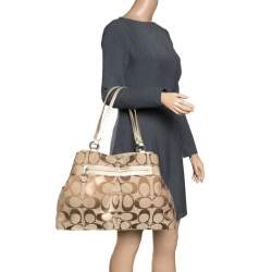 Pre Owned Coach Beige Signature Canvas Shopper Tote