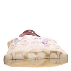مملوكة مسبقًا Coach Beige/Lilac Signature Canvas Poppy Glam Tote