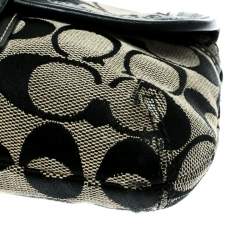 Coach Black/Grey Legacy Signature Wristlet Clutch 