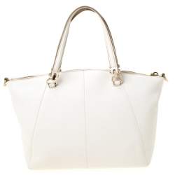 Pre Owned حقيبة كوتش براري جلد كريمي محبب