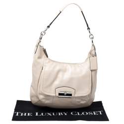 Pre Owned Coach Ivory Leather Kristin Hobo