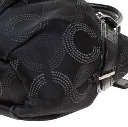 Pre Owned حقيبة كوتش قماش أسود بالشعار بيد علوية