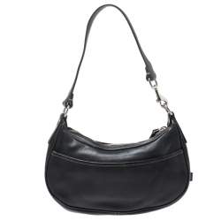 Pre Owned Coach Black Leather Pochette