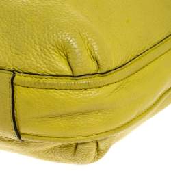 Pre Owned Coach Yellow Leather Avery Hobo