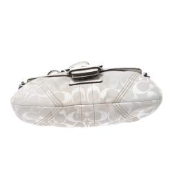 Pre Owned Coach White Signature Canvas and Leather Shoulder Bag