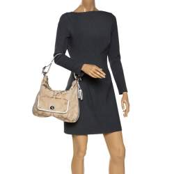 Pre Owned Coach Beige Signature Canvas and Leather Courtney Hobo