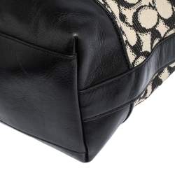 Pre Owned Coach Black/White Signature Canvas and Leather Tassel Hobo
