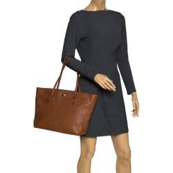 مملوكة مسبقًا Coach Brown Leather Turnlock Tote