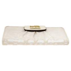 Pre Owned Coach Cream Signature Canvas and Leather Continental Wallet