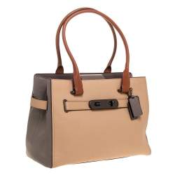 Coach Beige/Grey Leather Swagger 33 Tote
