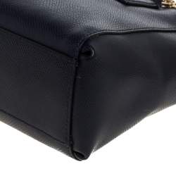 Pre Owned حقيبة كوتش "ميني كريستي كاريال" ساتشيل جلد أزرق كحلي 