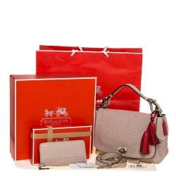 مملوكة مسبقًا Coach Blush Pink Perforated Leather Legacy Romy Top Handle Bag w/ Wallet