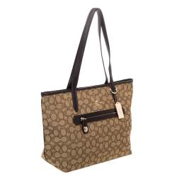Pre Owned Coach Beige/Brown Signature Canvas and Leather Gallery Tote