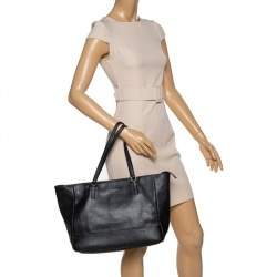 Pre Owned Coach Black Leather City Tote