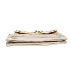 Pre Owned Coach Beige/Cream Signature Canvas and Leather Turnlock Pocket Wristlet Clutch