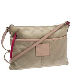 Pre Owned Coach Beige/Pink Nylon and Leather Crossbody Bag