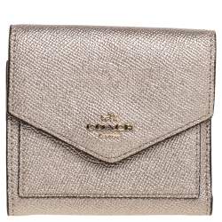 Pre Owned Coach Metallic Rose Gold Leather Colorblock Trifold Wallet 
