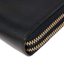 Pre Owned محفظة كوتش أكورديون جلد أزرق كحلي بحمالة معصم