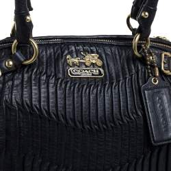 Pre Owned Coach Black Gathered Leather Lindsey Satchel
