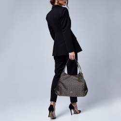 Pre Owned Coach Grey/Black Signature Coated Canvas and Leather Shoulder Bag