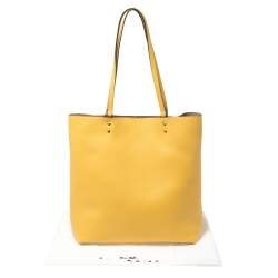 Pre Owned Coach Yellow Pebbled Leather Plaza Tote