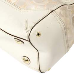 مملوكة مسبقًا Coach White Signature Canvas and Leather Hampton Braided Tote