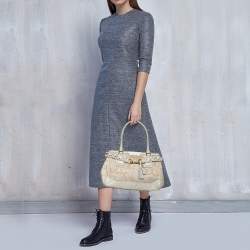 مملوكة مسبقًا Coach White Signature Canvas and Leather Hampton Braided Tote