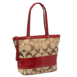 Pre Owned Coach Beige/Red  Signature Canvas And  Patent Leather Zipped Tote