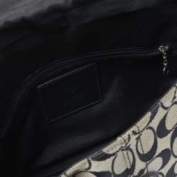 Pre Owned Coach Black/White Signature Canvas and Leather Hampton Shoulder Bag