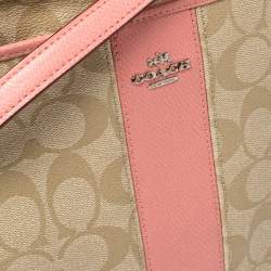 Pre Owned حقيبة كروس كوتش جلد و كانفاس مقوى مطبوع شعار الماركة بيج و وردي