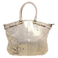 مملوكة مسبقًا Coach Beige Laser Cut Shimmer Leather Lindsey Shoulder Bag