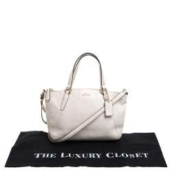 Pre Owned Coach Off White Leather Mini Kelsey Crossbody Bag