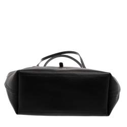 Pre Owned Coach Black Pebbled Leather Market Tote