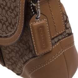 مملوكة مسبقًا Coach Brown Signature Canvas and Leather Buckle Shoulder Bag
