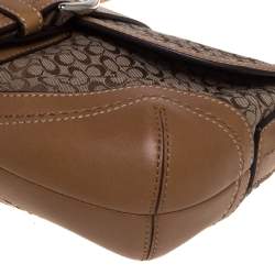 مملوكة مسبقًا Coach Brown Signature Canvas and Leather Buckle Shoulder Bag