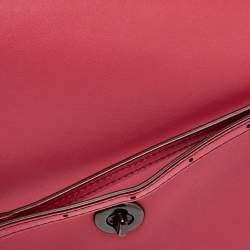 مملوكة مسبقًا Coach Pink Leather Legacy Penny Crossbody Bag