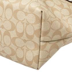 Pre Owned Coach Beige/White Signature Coated Canvas and Leather Gallery Tote