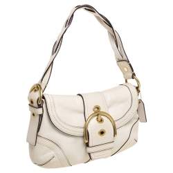 مملوكة مسبقًا Coach White Leather Soho Baguette Bag