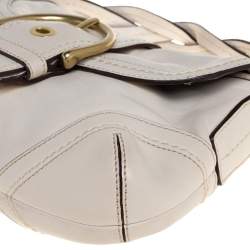 مملوكة مسبقًا Coach White Leather Soho Baguette Bag