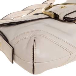 مملوكة مسبقًا Coach White Leather Soho Baguette Bag