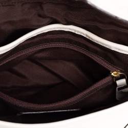 مملوكة مسبقًا Coach White Leather Soho Baguette Bag