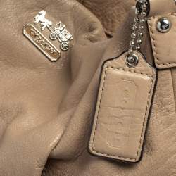 Pre Owned Coach Beige Leather Madison Isabelle Hobo